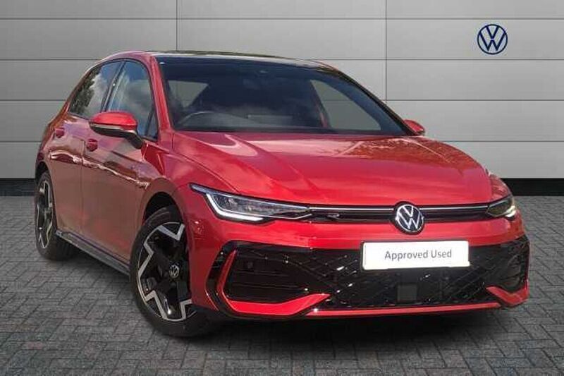 Used 2025 VW Golf VIII R-line | £29,894 (Expensive) - Image 1/4