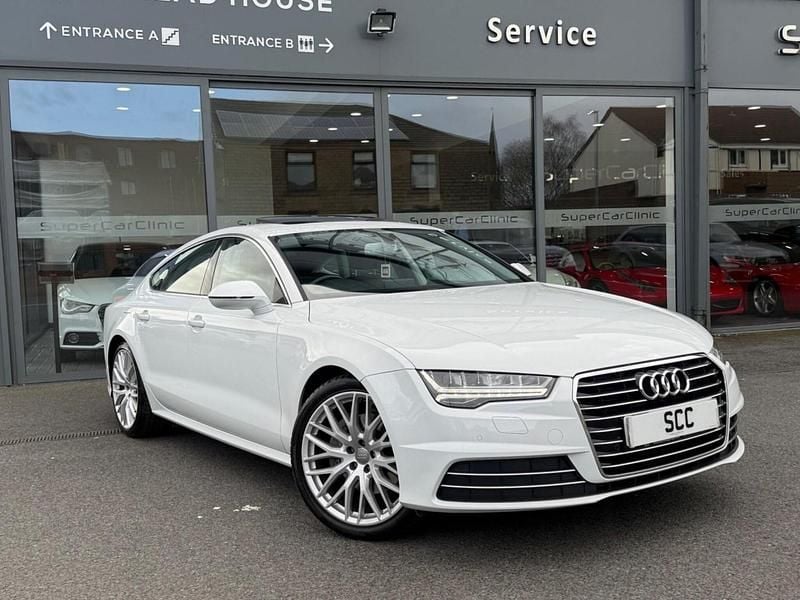 Used Audi A7 Exclusive 2016 White Hatchback
