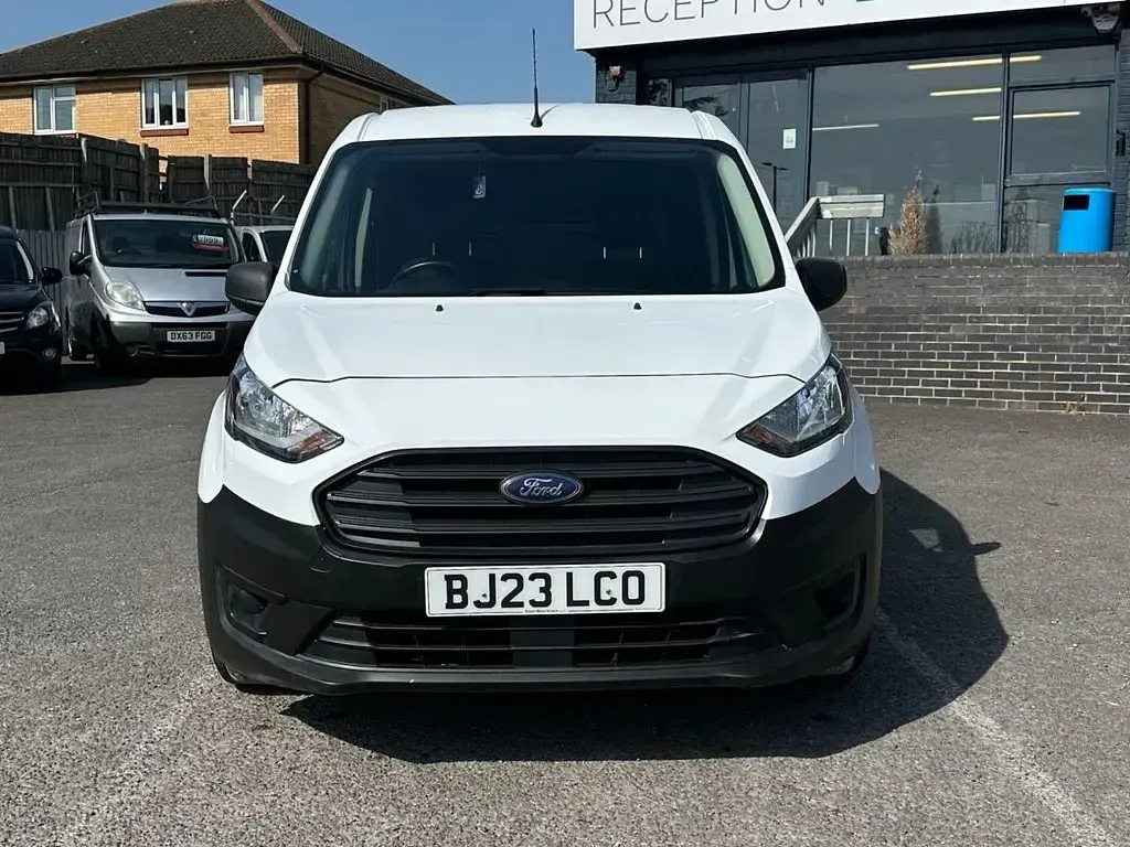 Used Ford Transit Connect S 100 HP (73 kW) 2023 White MPV