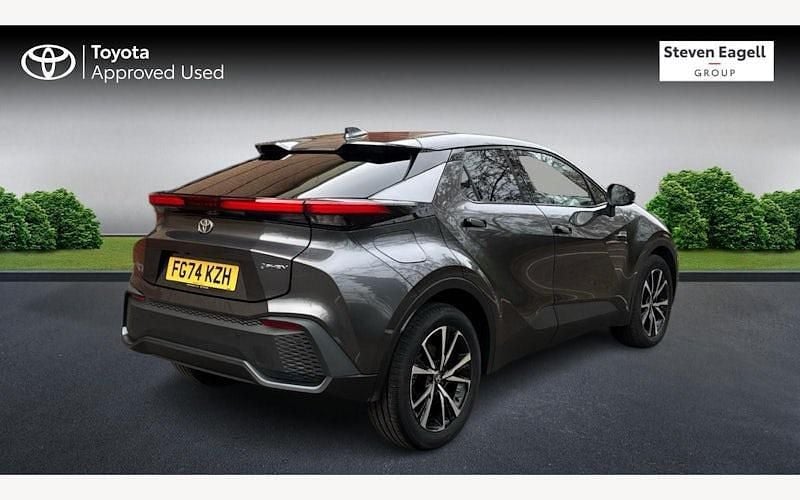 Used Toyota C-HR Design 223 HP (164 kW) 2026 SUV