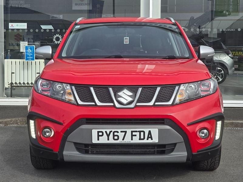 Used Suzuki Vitara 140 HP (102 kW) 2018 Red SUV