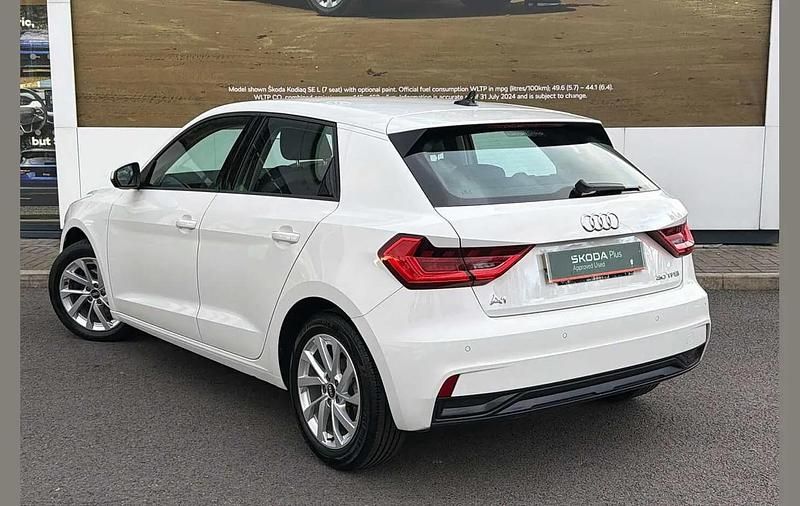 Used Audi A1 Sport 108 HP (79 kW) 2021 White SUV