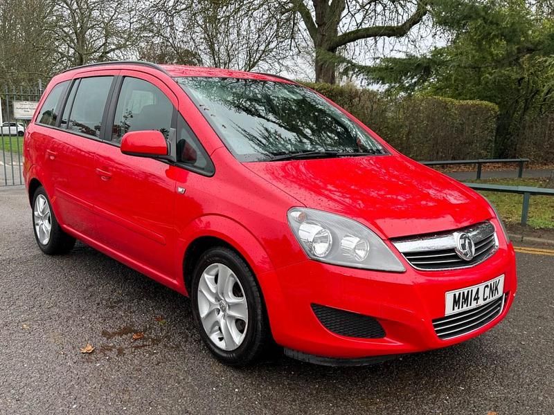 Red Used 2014 Vauxhall Zafira MPV | £4,250 (Fair price) - Image 1/4