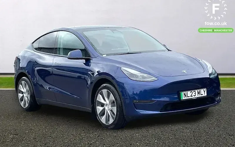 Used Tesla Model Y Long Range AWD 286 kW (389 HP) 2025 SUV