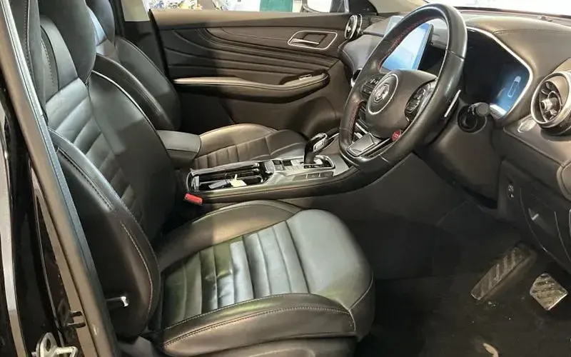 Usado MG HS Exclusive 162 HP (119 kW) 2023 Preto SUV