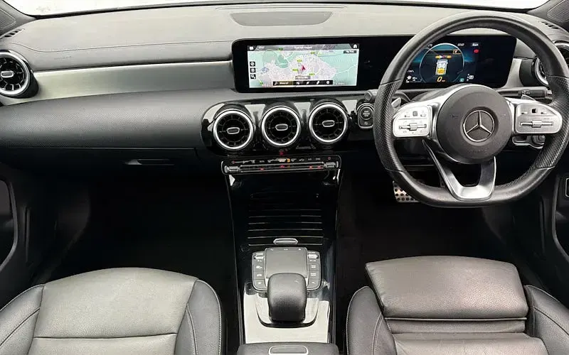Used Mercedes CLA180 AMG line 136 HP (100 kW) 2022 White Coupe