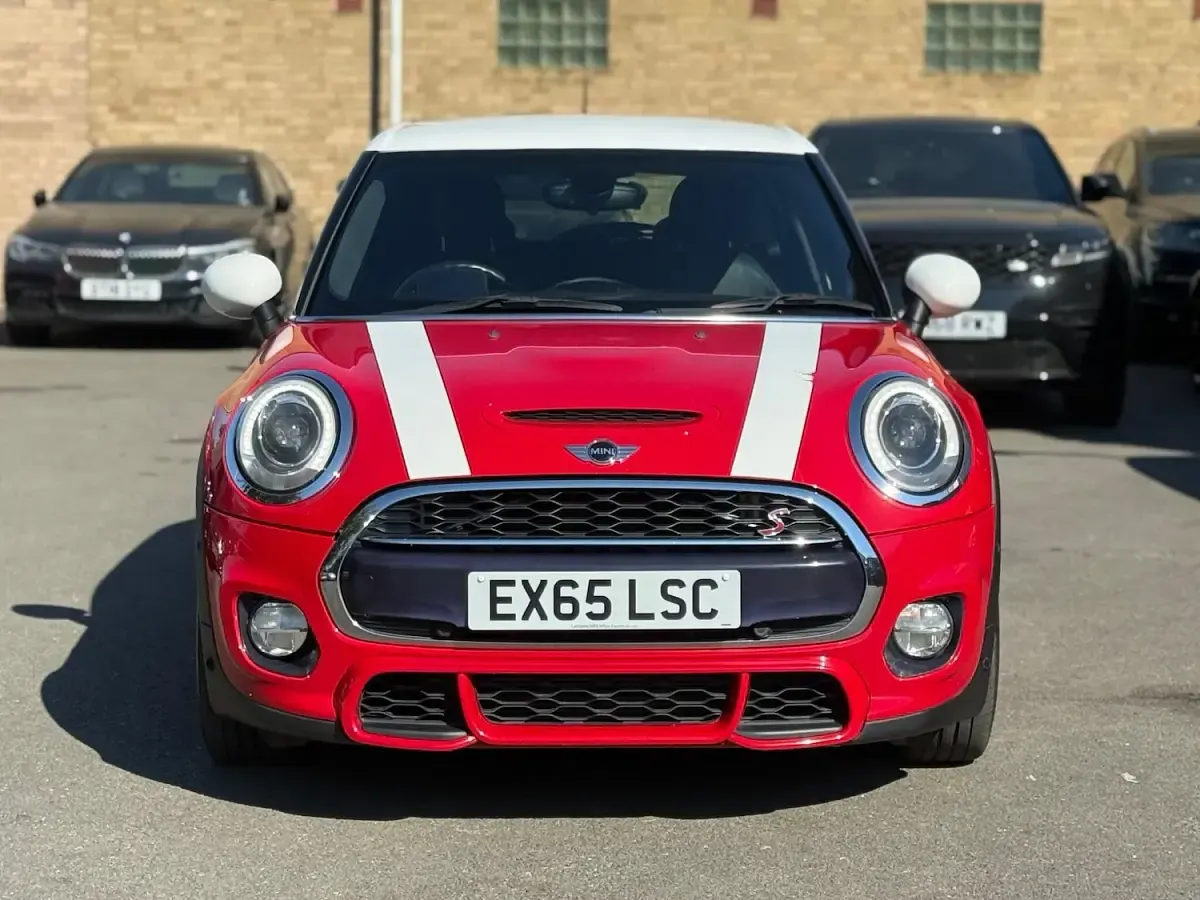 Used Mini Cooper S Hatch 192 HP (141 kW) 2015 Red Hatchback