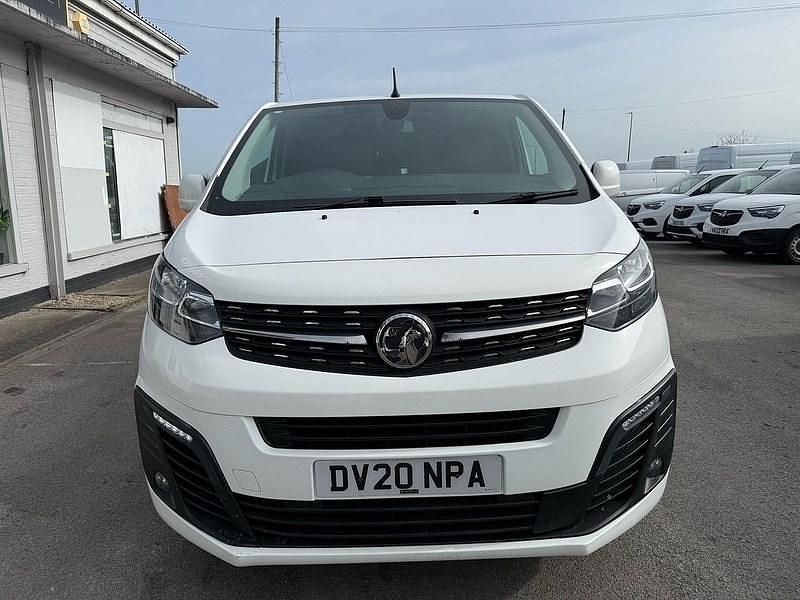 Used Vauxhall Vivaro Sportive 100 HP (73 kW) 2020 White MPV