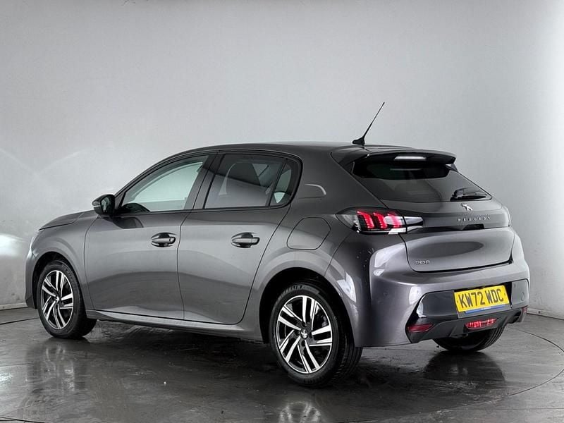 Second-hand Peugeot 208 Allure+ 102 CP (75 kW) 2023 Gri Hatchback