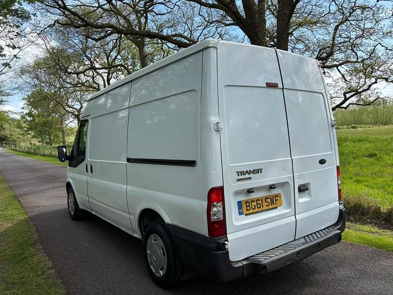 Begagnad Ford Transit 100 HK (73 kW) 2011 Vit Van