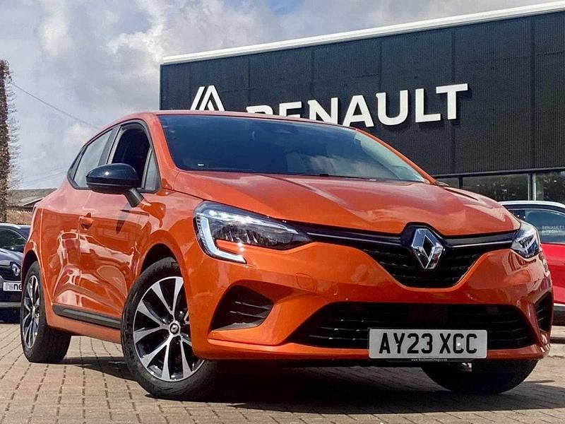 Orange Used 2023 Renault Clio V Evolution Hatchback | £12,990 (Fair price) - Image 1/1