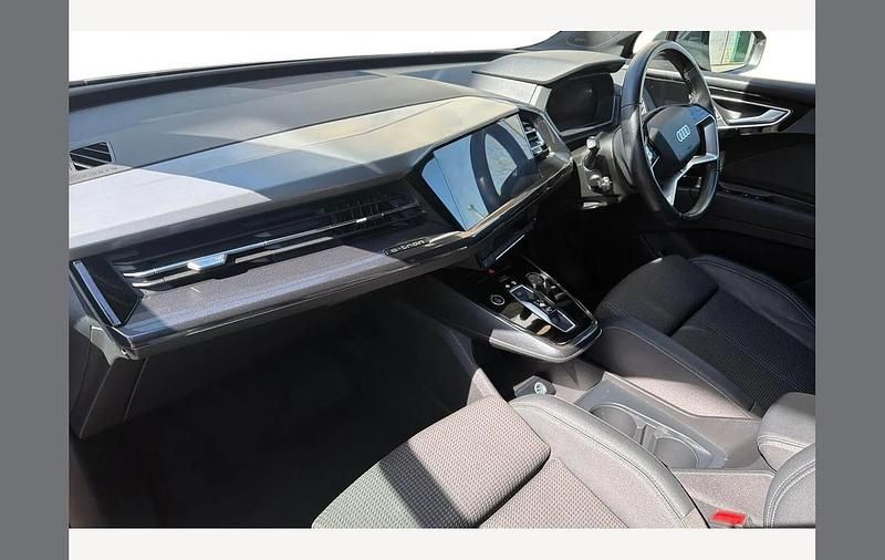 Used Audi Q4 e-tron S-Line 150 kW (204 HP) 2022 Grey SUV