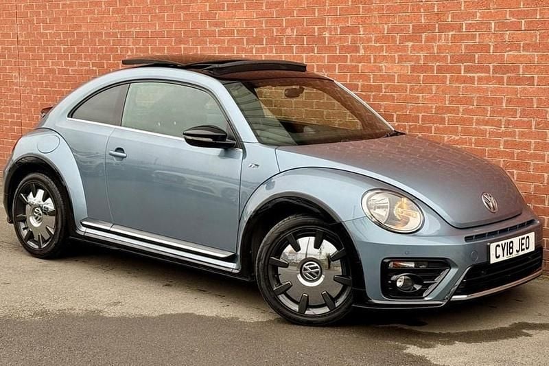 Blue Used 2018 VW Beetle R-line Hatchback | £13,000 (Fair price) - Image 1/1