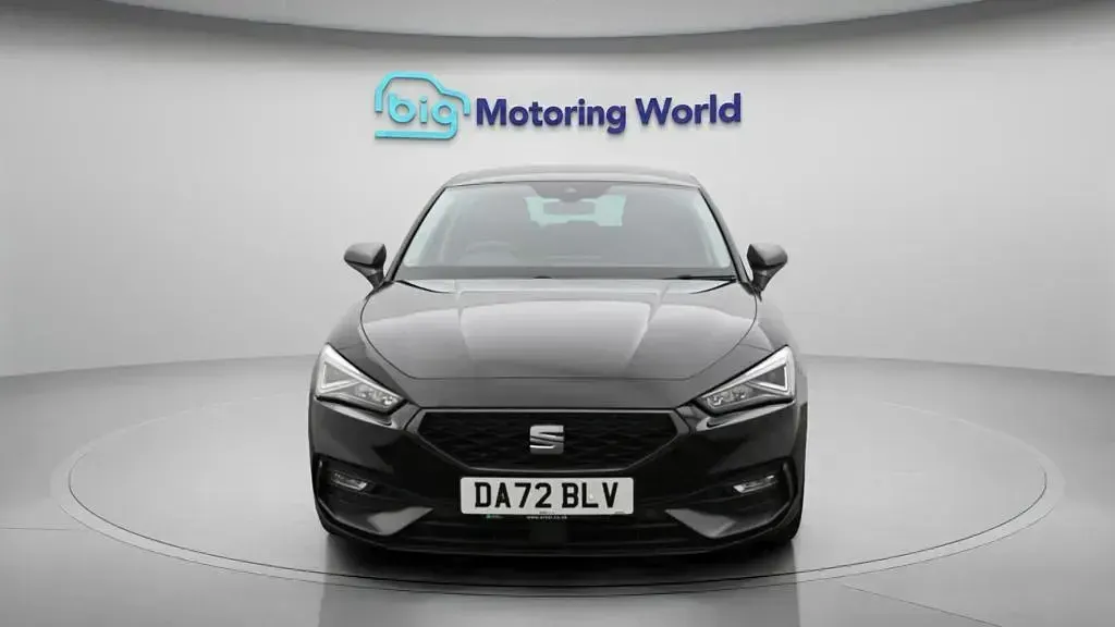 Used Seat Leon FR 130 HP (95 kW) 2022 Black Hatchback