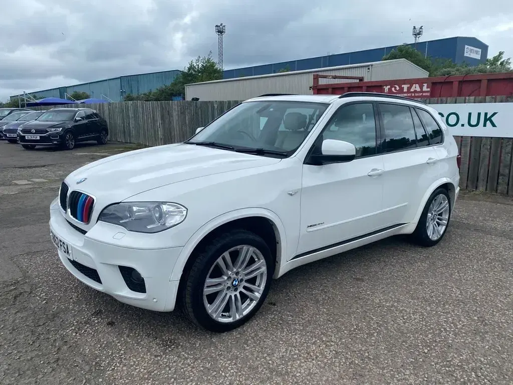 Used BMW X5 M Sport 245 HP (180 kW) 2012 White SUV