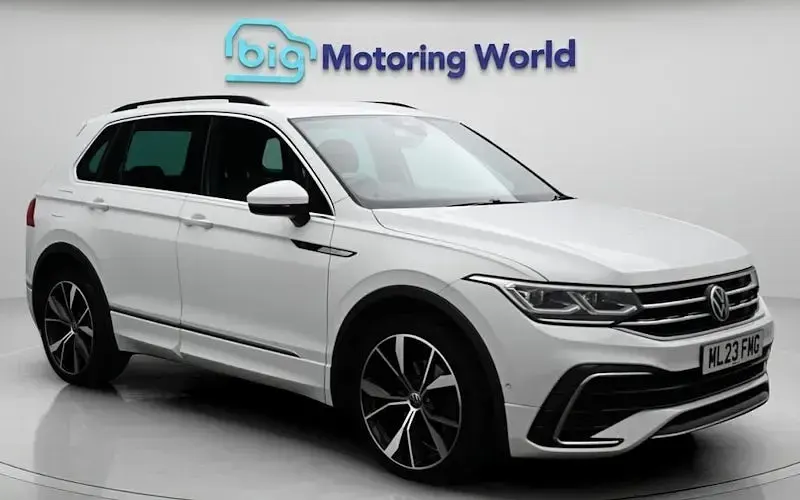Usado VW Tiguan R-line 150 HP (110 kW) 2023 SUV