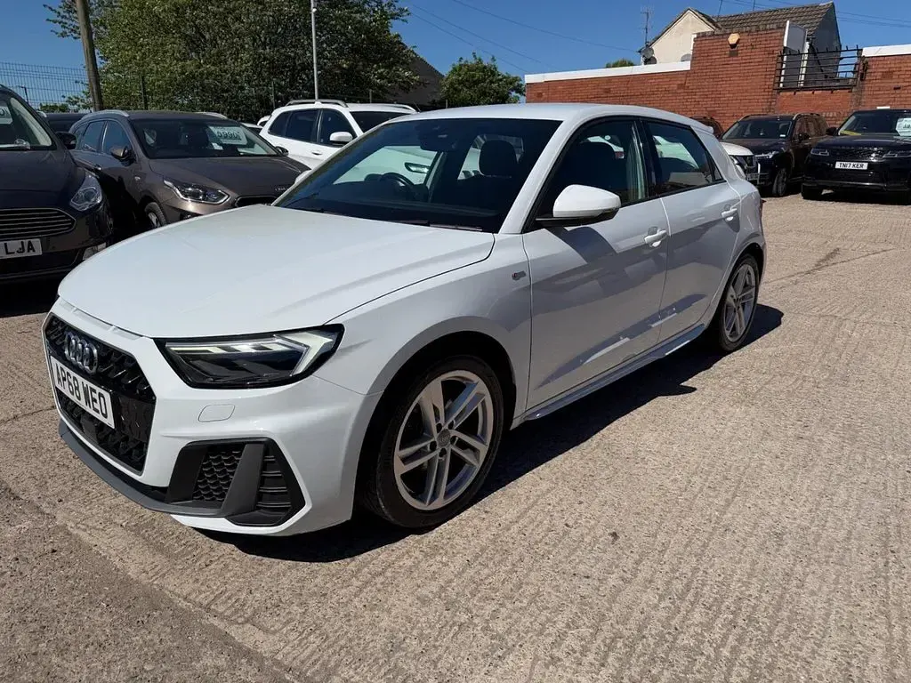 Used Audi A1 S-Line 2019 White SUV