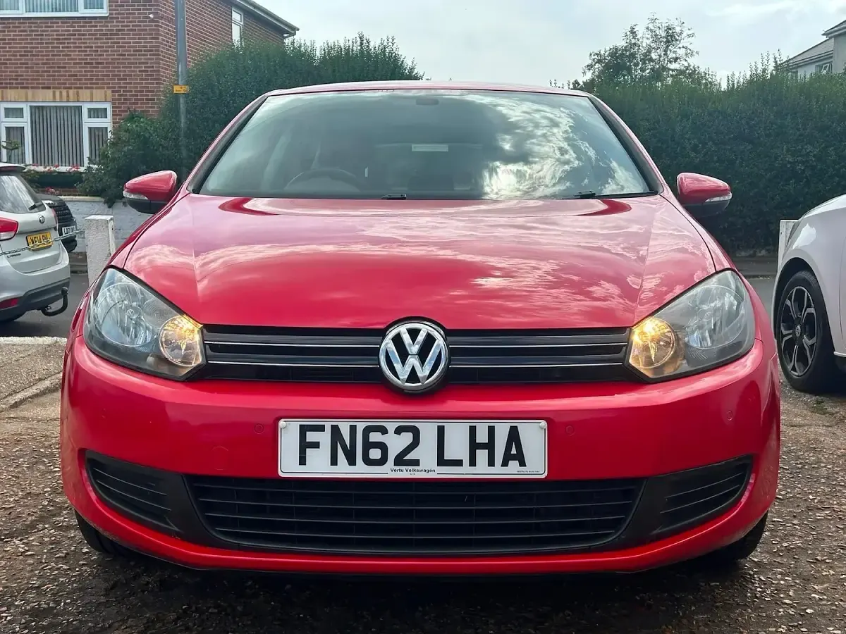 Used VW Golf VII Match 120 HP (88 kW) 2012 Red Hatchback