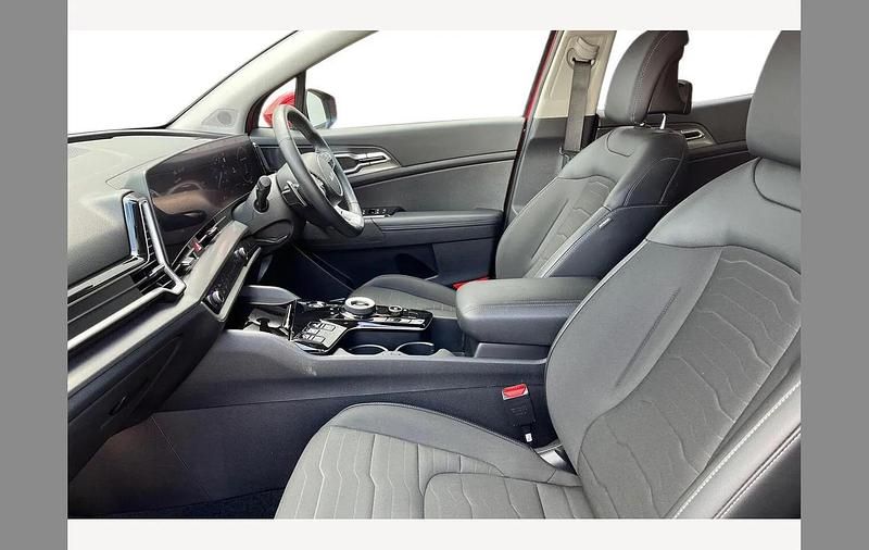 Used Kia Sportage 206 HP (151 kW) 2024 Red SUV