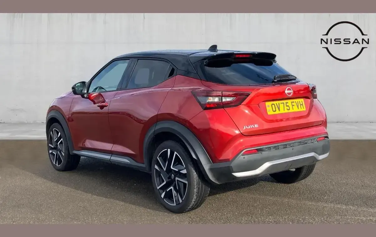 Used Nissan Juke Tekna+ 114 HP (83 kW) 2025 Red SUV