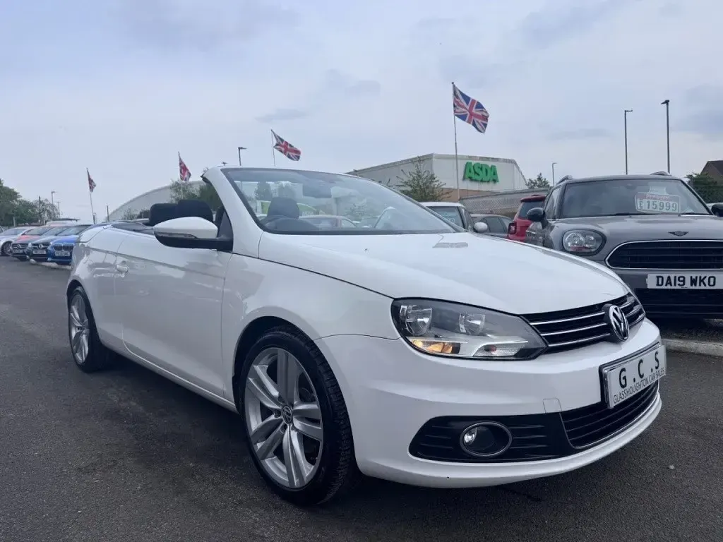 Begagnad VW Eos Sportline 140 HK (102 kW) 2014 Vit Cab