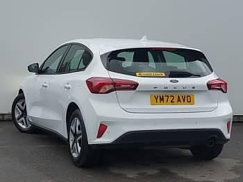 Used Ford Focus Trend 125 HP (91 kW) 2023 White Hatchback