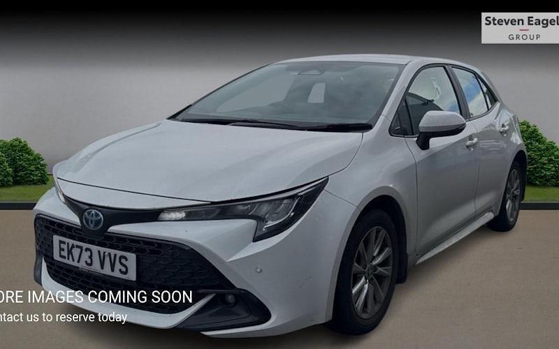 Used Toyota Corolla 140 HP (102 kW) 2026 Hatchback