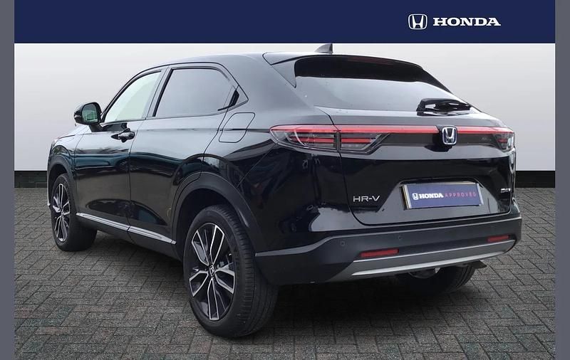 Used Honda HR-V Elegance 128 HP (94 kW) 2025 Black SUV