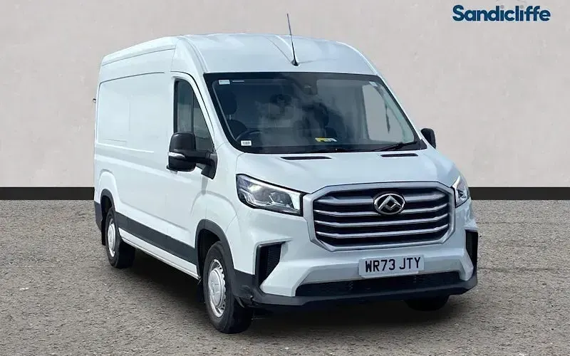 Usado Maxus V90 150 HP (110 kW) 2024 Van