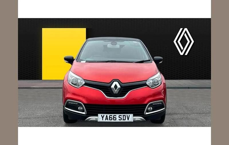 Used Renault Captur Signature 90 HP (66 kW) 2016 Other SUV