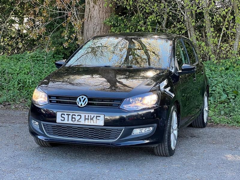 Used VW Polo SEL 2012 Black Hatchback