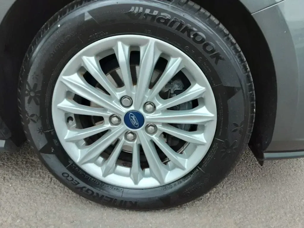 Gebraucht Ford Focus Titanium 2019 Grau Kleinwagen