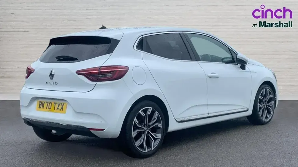 Used Renault Clio Version S 100 HP (73 kW) 2021 White Hatchback