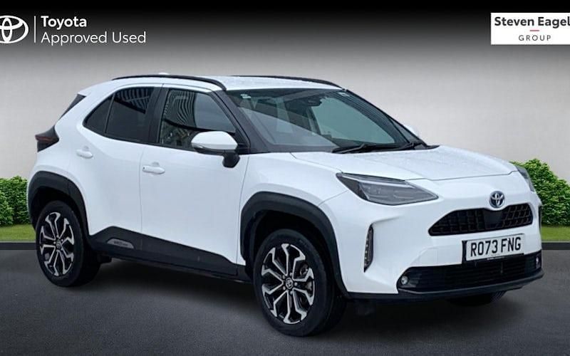 Usado Toyota Yaris Hybrid Design 116 HP (85 kW) 2025 Carrinha