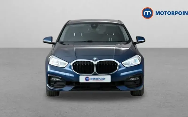 Used BMW 118 Sport Line 150 HP (110 kW) 2021 Blue Hatchback