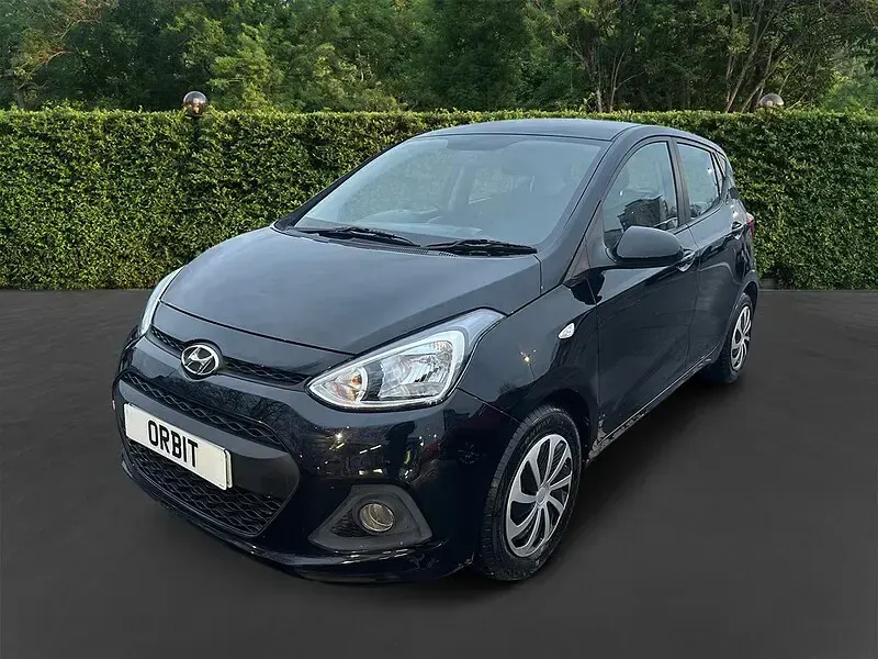 Used Hyundai i10 SE 87 HP (63 kW) 2014 Black Hatchback