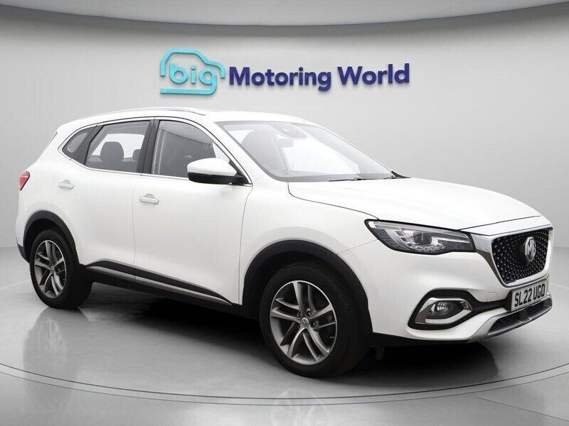 White Used 2022 MG HS Exclusive SUV | £16,100 (Good price) - Image 1/4