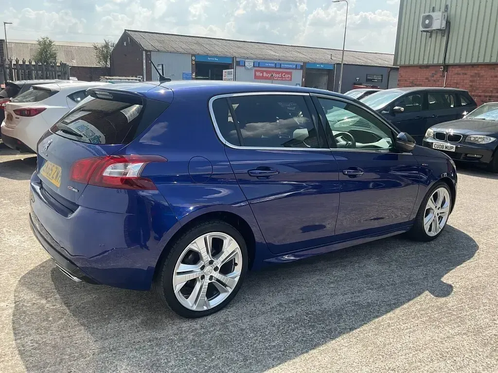 Used Peugeot 308 GT-line 2015 Blue Hatchback