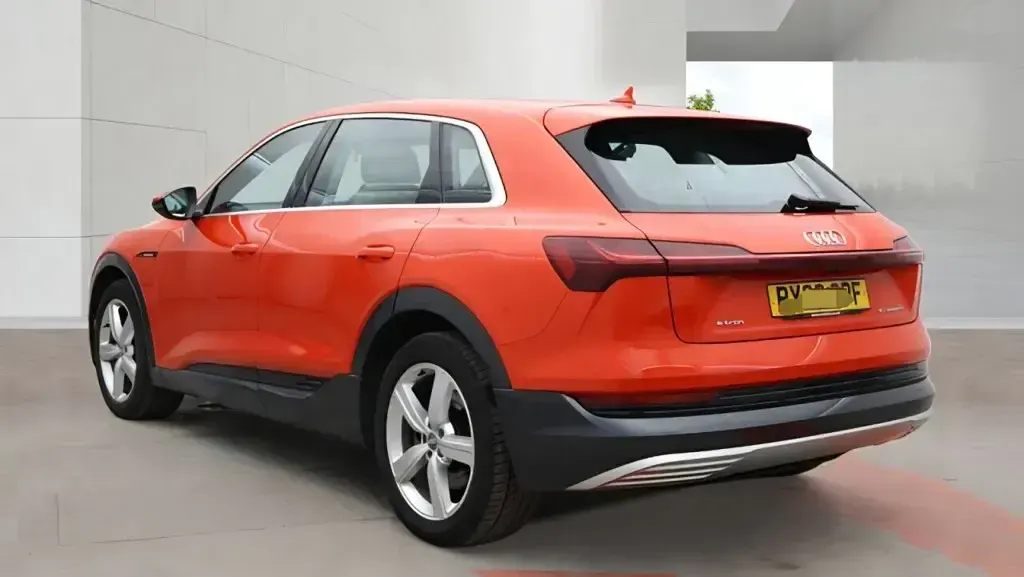 Used Audi e-tron Design 230 kW (313 HP) 2020 Red SUV