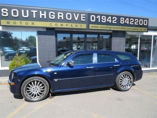 Blue Used 2007 Chrysler 300C Estate | £2,989 (Super price) - Image 1/1