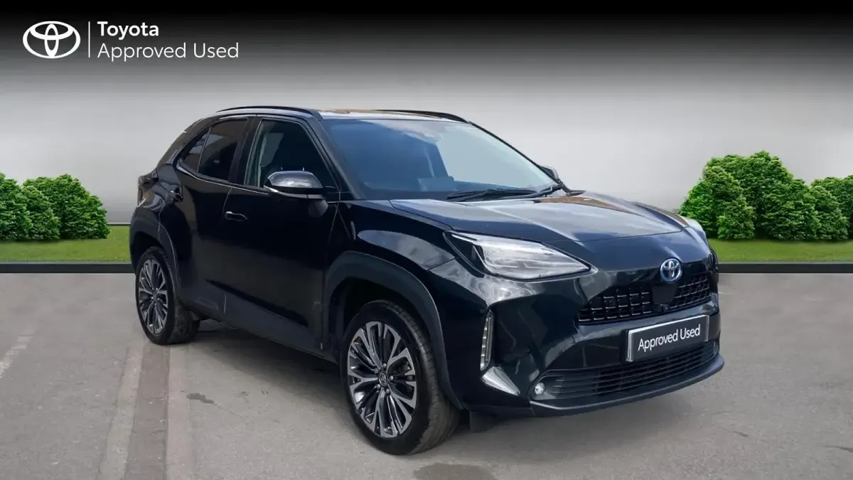 Used Toyota Yaris Hybrid 116 HP (85 kW) 2024 Estate