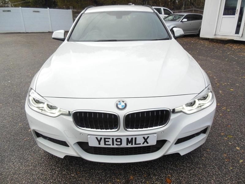 Used BMW 318 M Sport 2019 White Estate