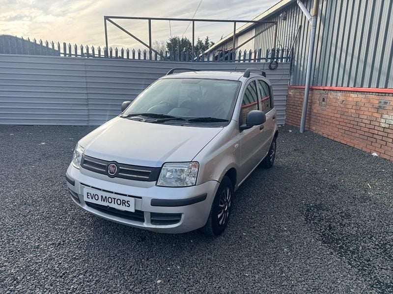 Used Fiat Panda Active 54 HP (39 kW) 2010 Silver Hatchback