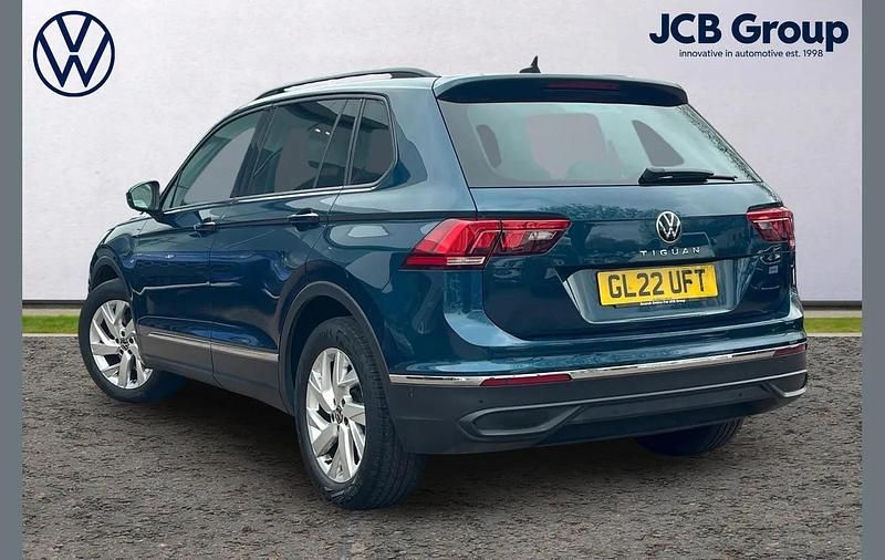 Used VW Tiguan Life 150 HP (110 kW) 2022 Blue SUV