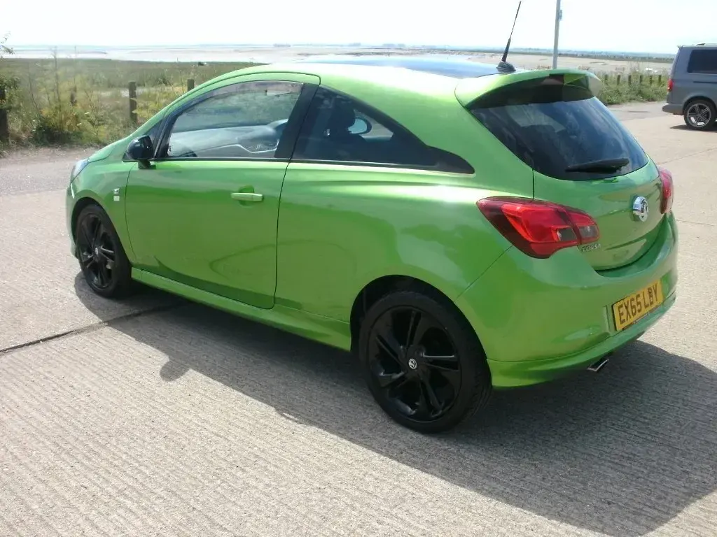 Used Vauxhall Corsa Edition 2015 Green Hatchback