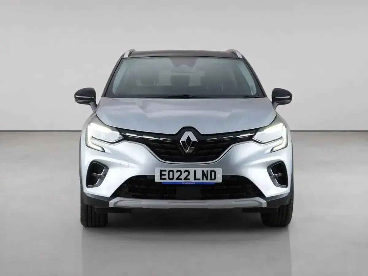 Used Renault Captur Version S 91 HP (66 kW) 2022 Grey/black SUV