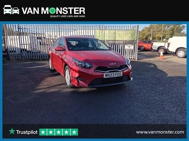 Red Used 2023 Kia Ceed Hatchback | £14,487 (Good price) - Image 1/4