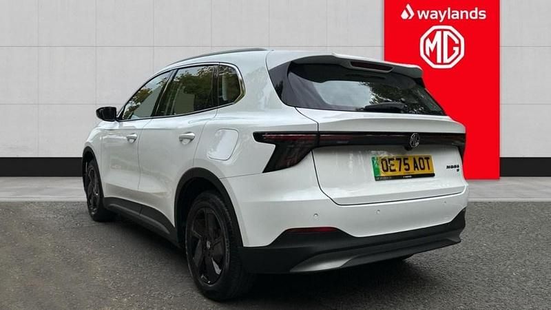 New MG MG5 EV SE 2025 Silver Estate