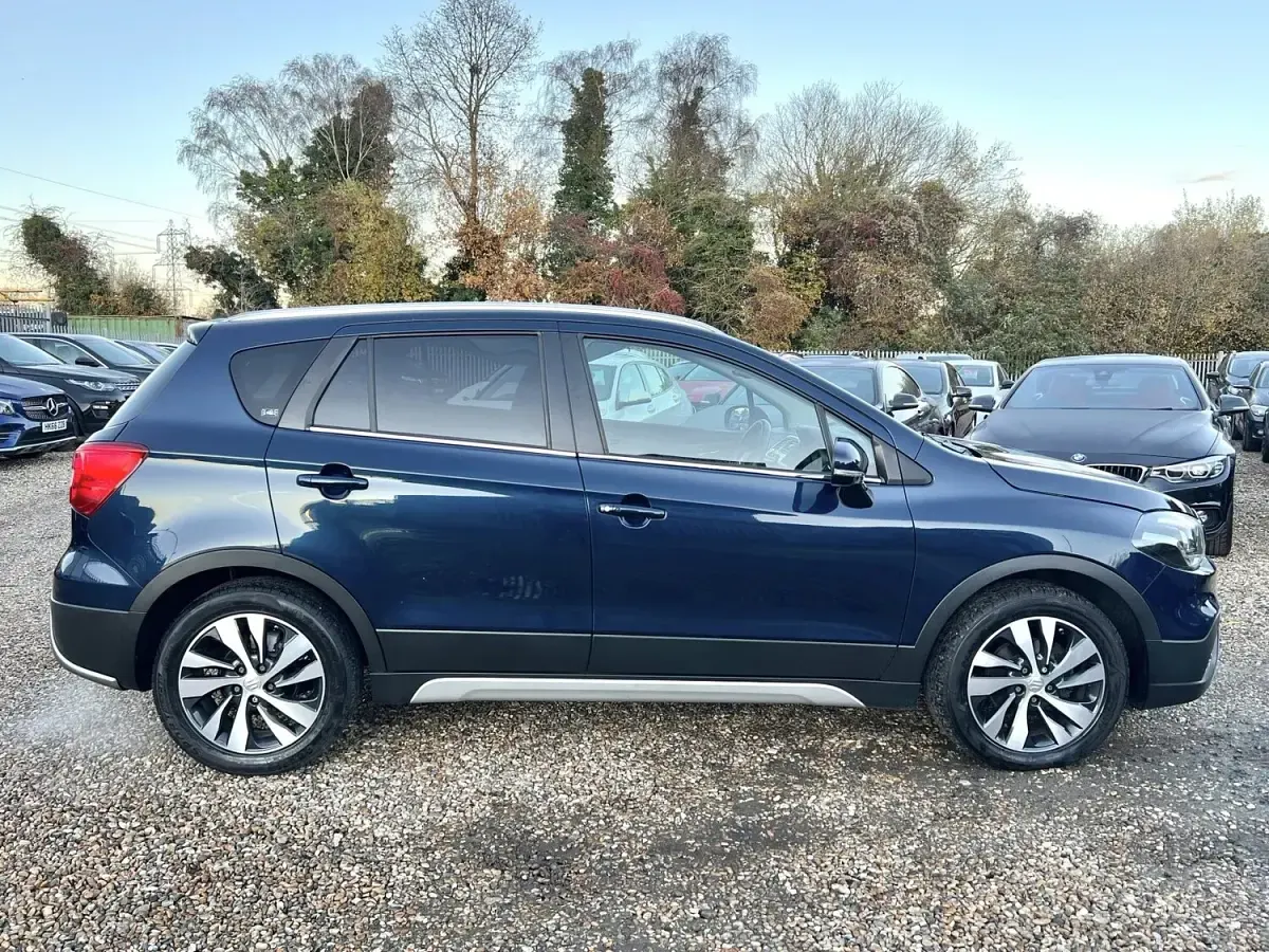 Used Suzuki SX4 S-Cross SZ5 140 HP (102 kW) 2019 Blue SUV