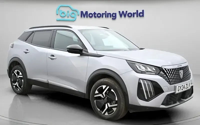 Begagnad Peugeot 2008 Allure 131 HK (96 kW) 2024 SUV